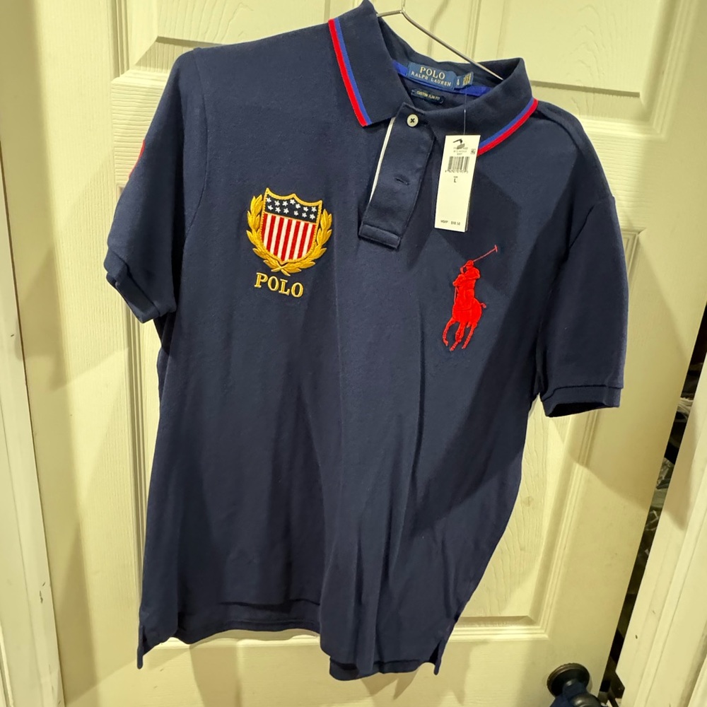 Polo shirt. Brand new